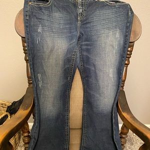 Maurices Bootcut Distressed Jeans Size 20